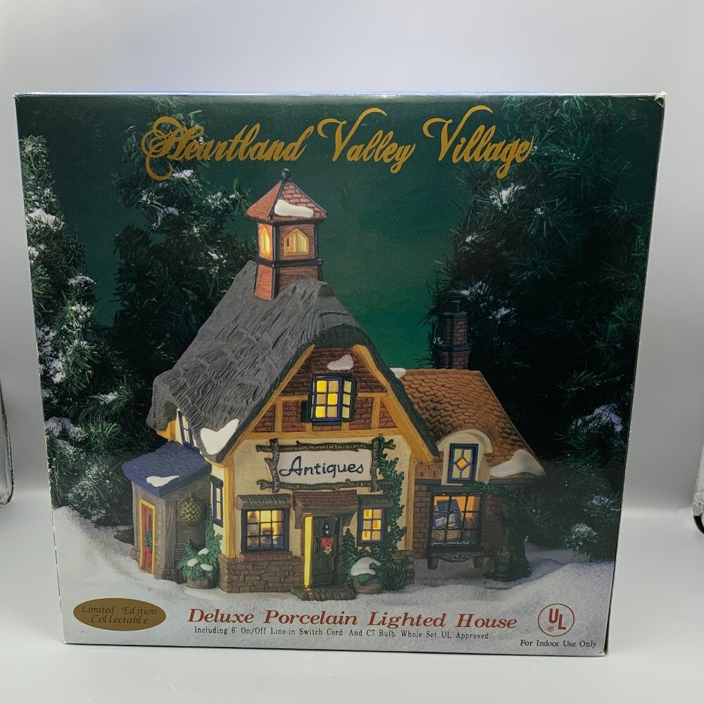 2000 Limited Edition Heartland Lighted Antique Store in Original Box